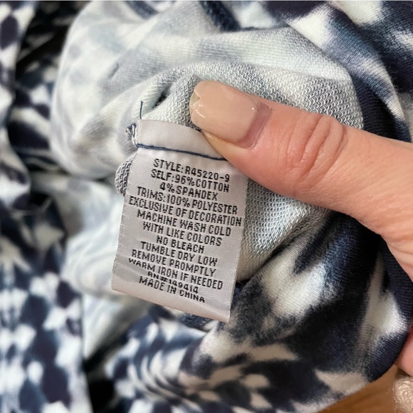 NWOT Johnny Was Blue Tie Dye Zip Up Hoodie Size Medium - Picture 8 of 9